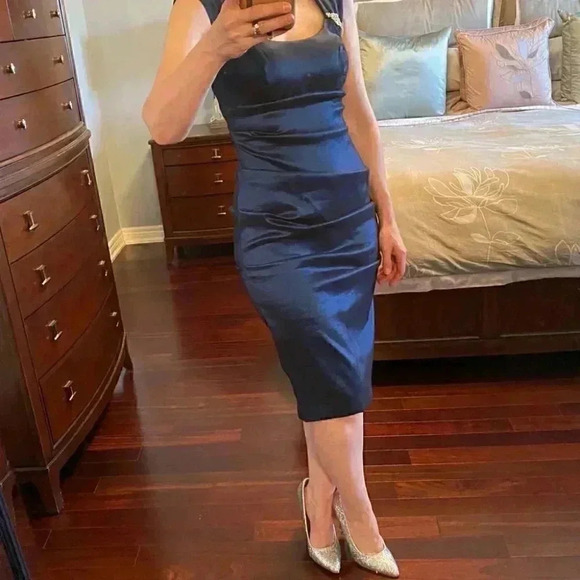 BA Nites Cocktail Party Dress Evening Bodycon Midi Ruched Blue Satin Size 4 - Picture 16 of 16